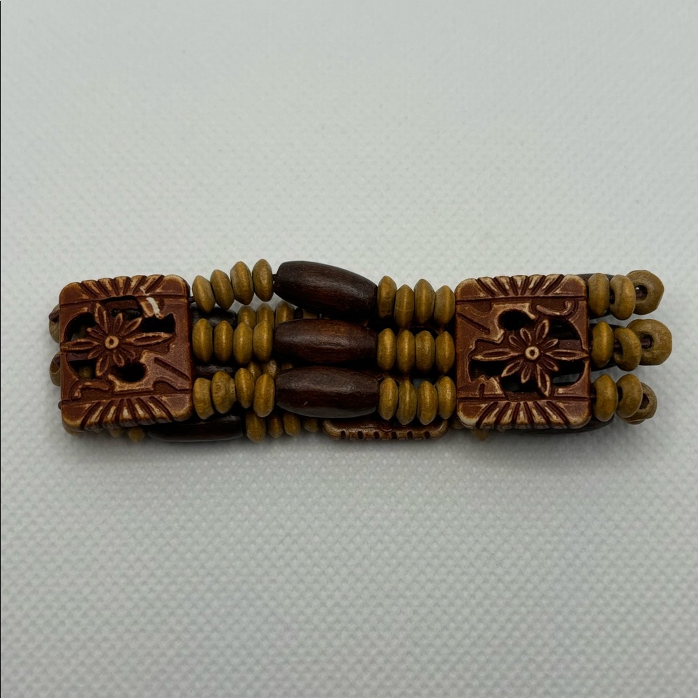Bracelets - Picture 4 of 5